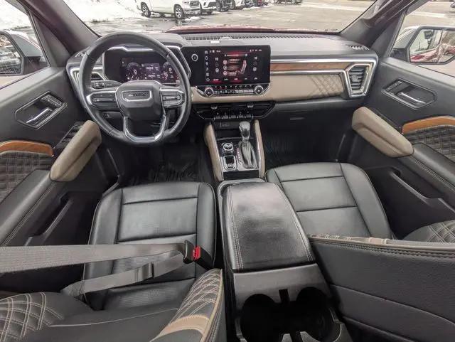 2023 GMC Canyon 4WD Crew Cab Short Box Denali