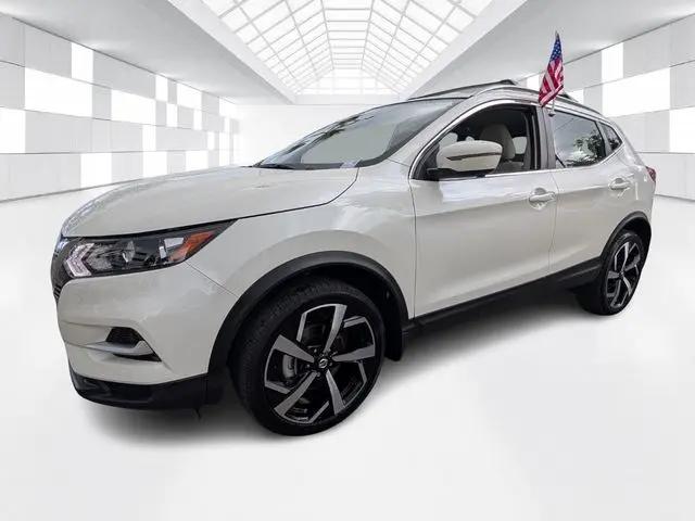 2022 Nissan Rogue Sport SL FWD Xtronic CVT