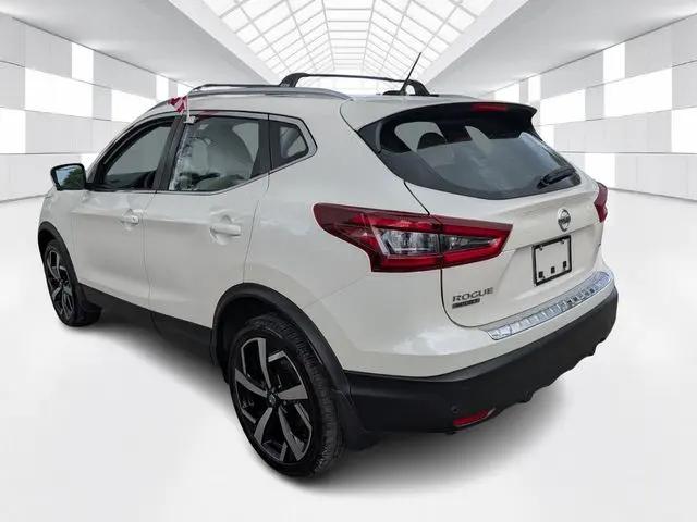 2022 Nissan Rogue Sport SL FWD Xtronic CVT