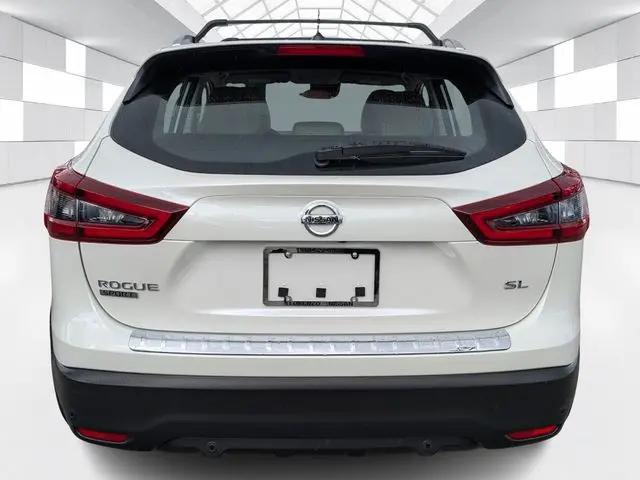 2022 Nissan Rogue Sport SL FWD Xtronic CVT