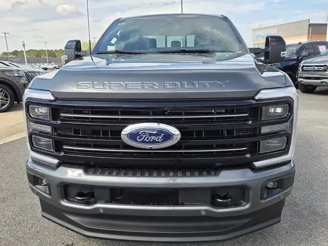 2026 Ford F-350 Platinum
