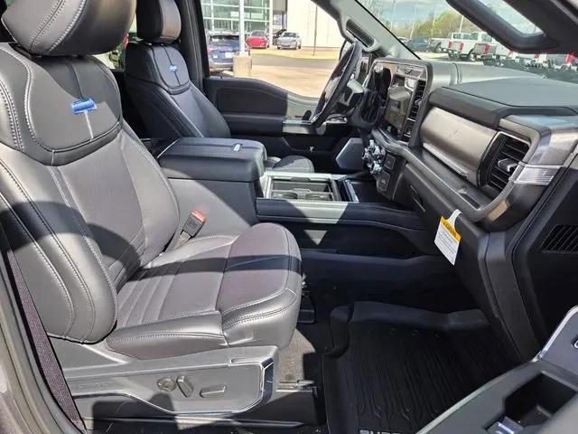 2026 Ford F-350 Platinum