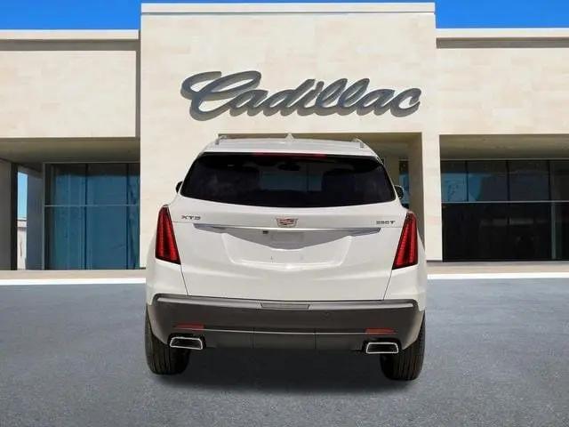 2026 Cadillac XT5 Luxury FWD
