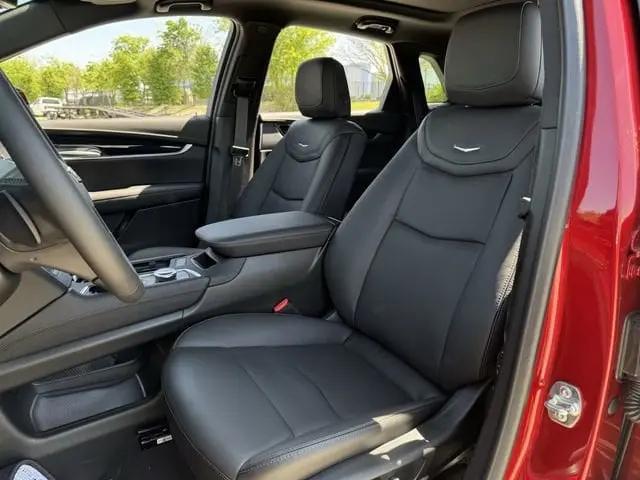 2026 Cadillac XT5 Premium Luxury FWD