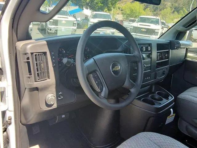 2026 Chevrolet Express Cargo Van 2500 Regular Wheelbase, WT, RWD