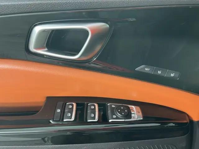 2023 Kia Carnival MPV SX Prestige