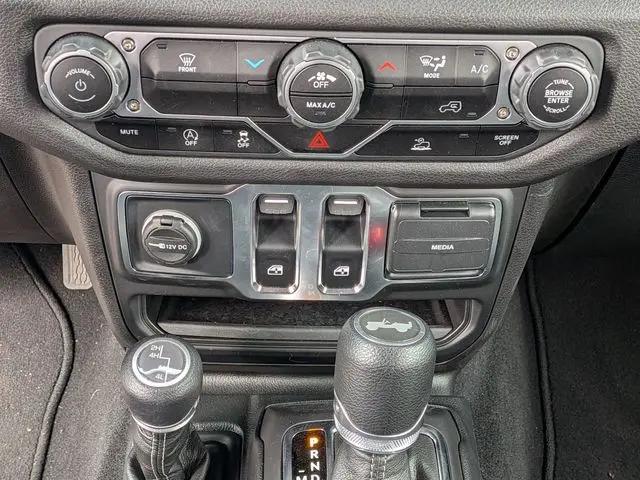 2025 Jeep Wrangler 2-Door Sport 4x4