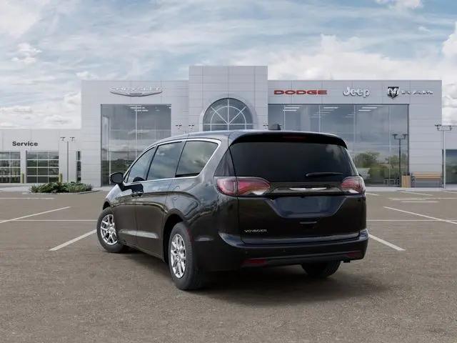 2026 Chrysler Voyager LX
