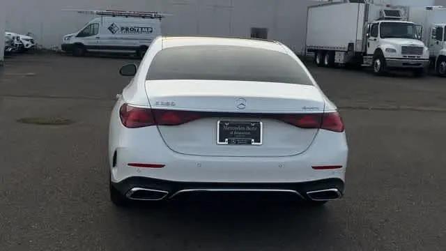 2026 Mercedes-Benz E 350 E 350
