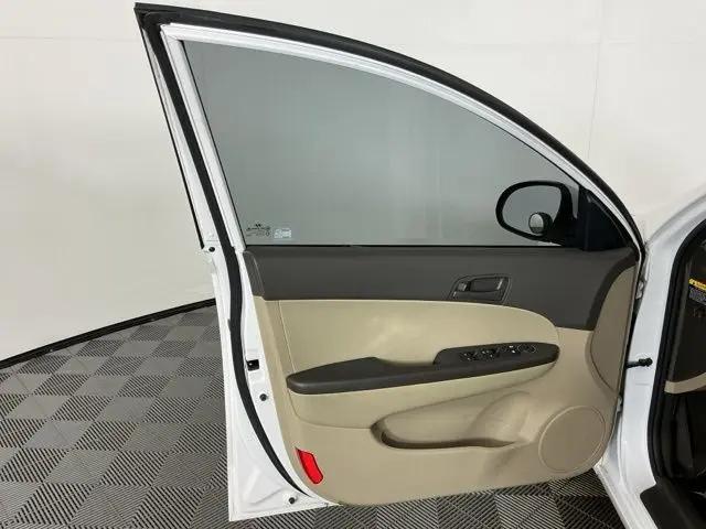 2011 Hyundai Elantra Touring GLS