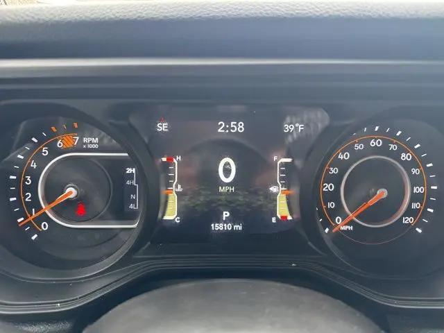 2025 Jeep Wrangler 4-Door Summit 4x4