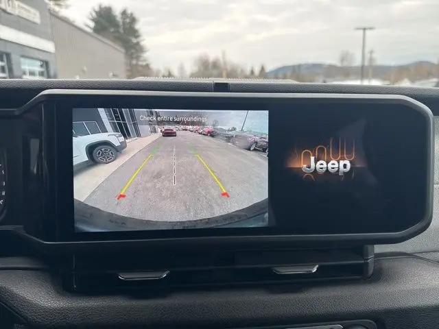 2025 Jeep Wrangler 4-Door Summit 4x4