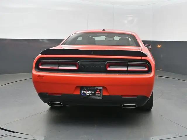 2022 Dodge Challenger SXT