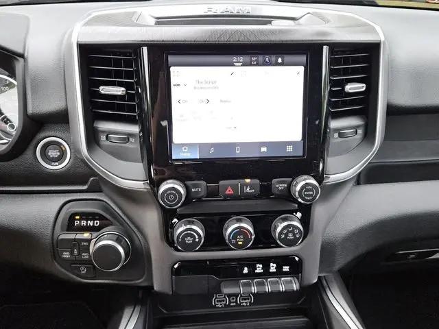 2026 Ram 1500 Express Crew Cab 4x4 5'7" Box