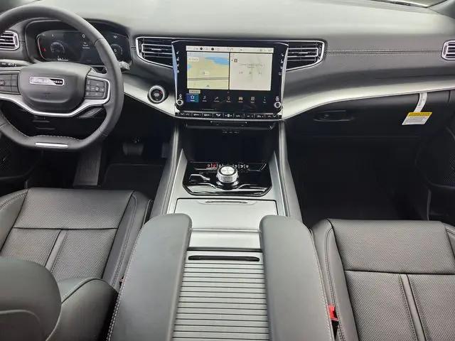 2026 Jeep Grand Wagoneer L 4x4