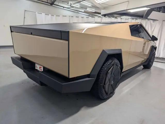 2024 Tesla Cybertruck All-Wheel Drive