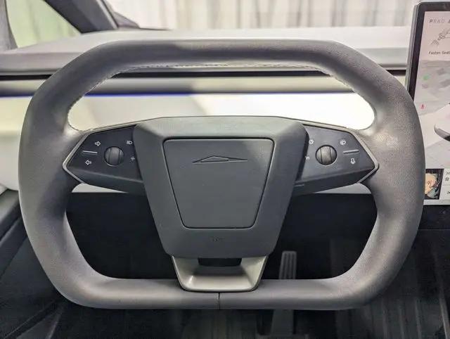 2024 Tesla Cybertruck All-Wheel Drive