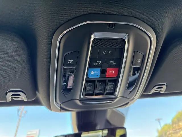 2026 Jeep Grand Wagoneer Limited Reserve 4x4