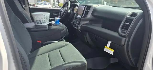 2026 Ram 1500 Warlock Crew Cab 4x4 5'7" Box