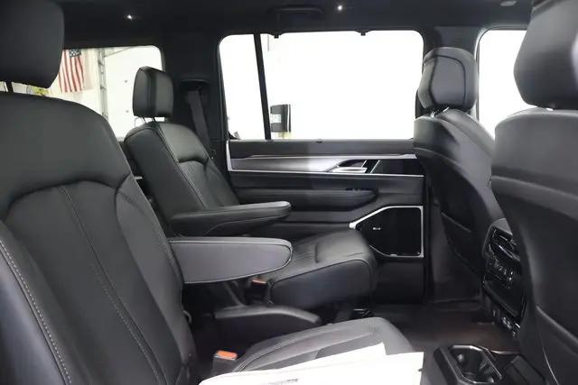 2026 Jeep Grand Wagoneer Limited Reserve 4x4
