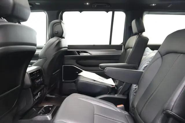 2026 Jeep Grand Wagoneer Limited Reserve 4x4