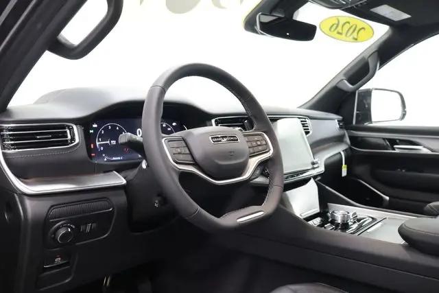 2026 Jeep Grand Wagoneer Limited Reserve 4x4