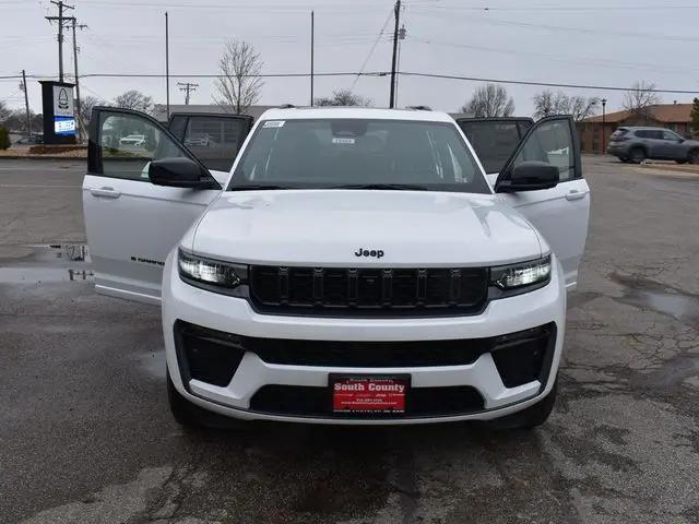 2026 Jeep Grand Cherokee Limited Reserve