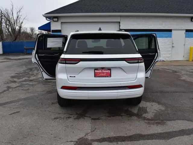 2026 Jeep Grand Cherokee Limited Reserve