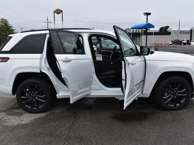 2026 Jeep Grand Cherokee Limited Reserve