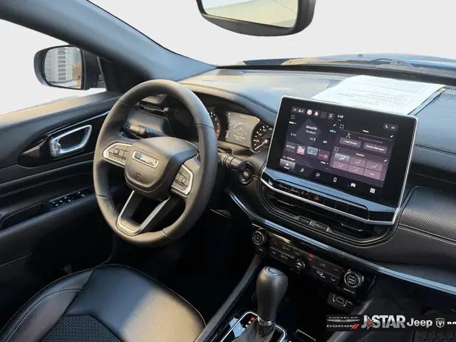 2023 Jeep Compass Altitude 4x4