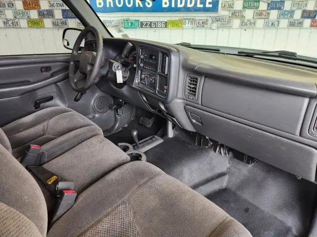 2005 Chevrolet Silverado 2500HD Work Truck