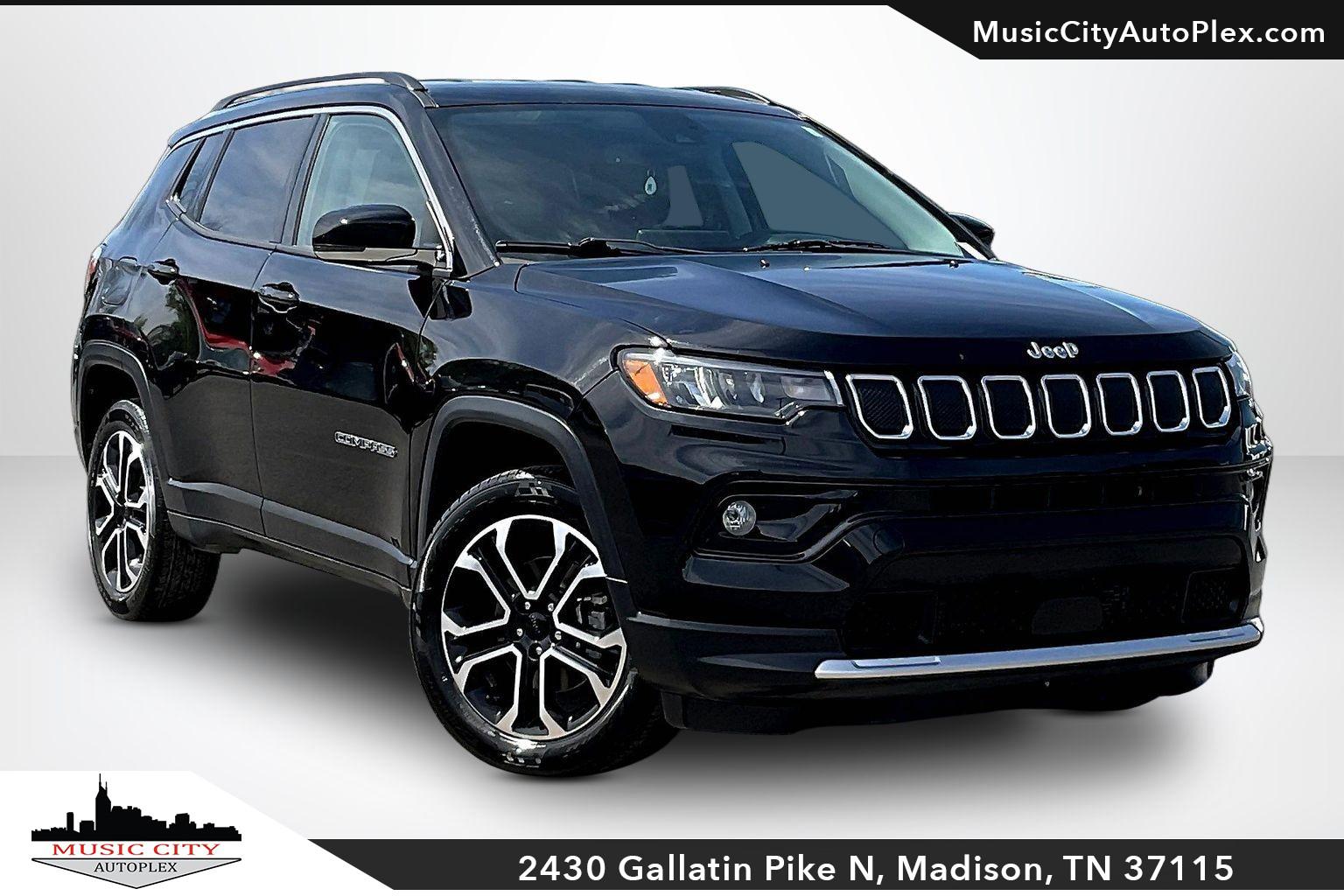 Diamond Black Crystal Pearlcoat 2022 Jeep Compass Limited 4WD SUV / Crossover Four-Wheel Drive Automatic