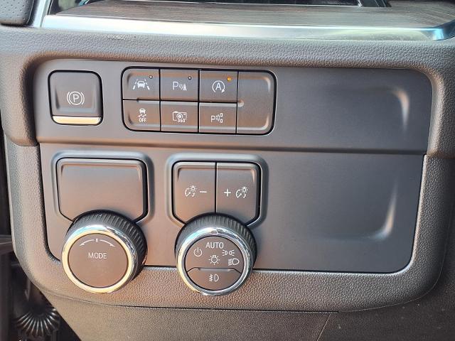 2025 Chevrolet Tahoe 2WD Premier