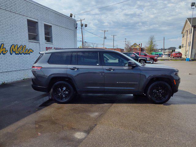 2022 Jeep Grand Cherokee L Limited 4x4