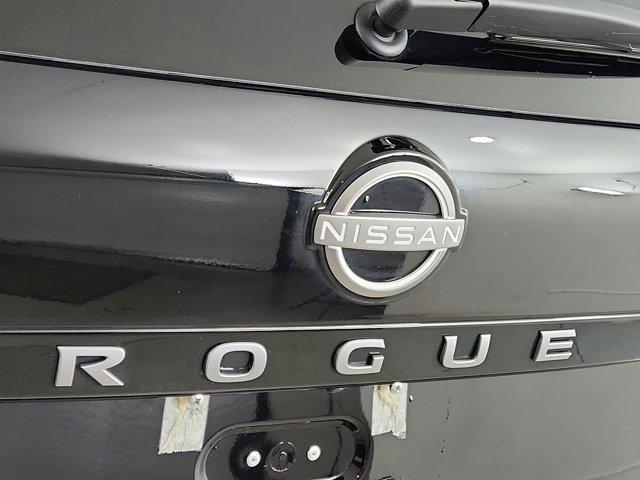 2025 Nissan Rogue SV FWD