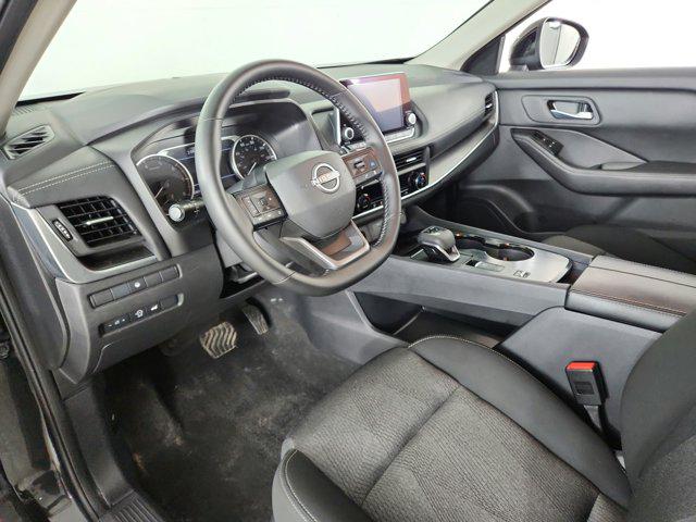 2025 Nissan Rogue SV FWD