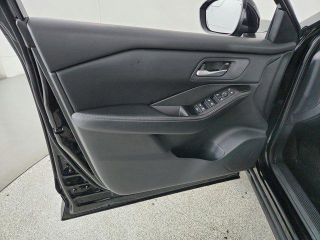 2025 Nissan Rogue SV FWD