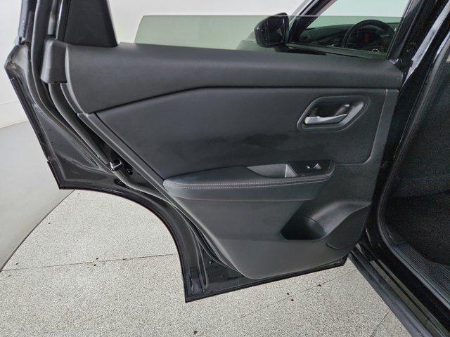 2025 Nissan Rogue SV FWD