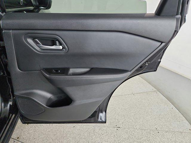 2025 Nissan Rogue SV FWD