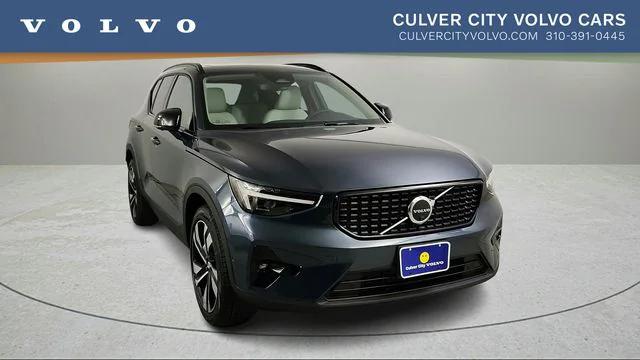 2026 Volvo XC40 Plus, B5 AWD Gas (mild hybrid), Dark for sale in Culver City, CA