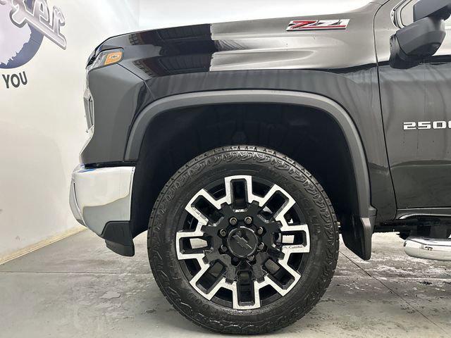 2026 Chevrolet Silverado 2500HD Crew Cab, Standard Bed, LTZ, 4WD