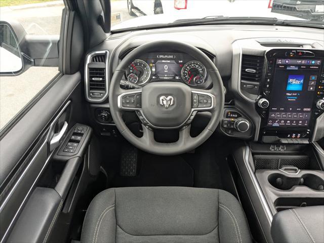 2025 Ram 1500 Big Horn Crew Cab 4x4 5'7" Box