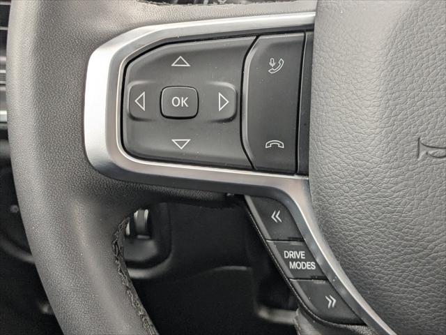2025 Ram 1500 Big Horn Crew Cab 4x4 5'7" Box
