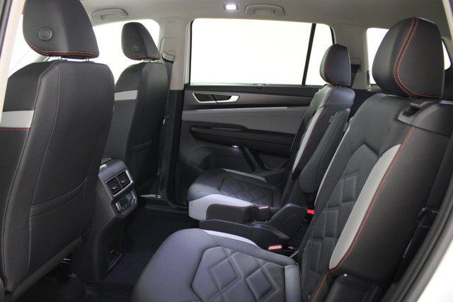 2026 Volkswagen Atlas Peak Edition