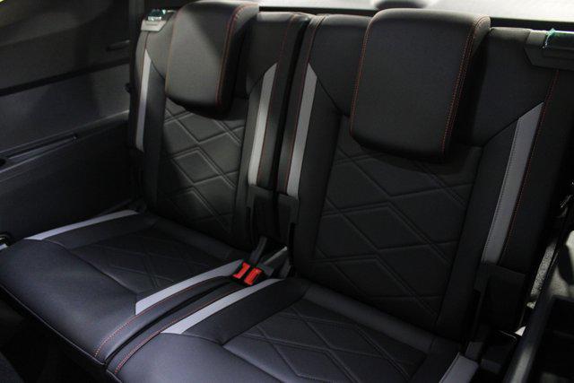 2026 Volkswagen Atlas Peak Edition
