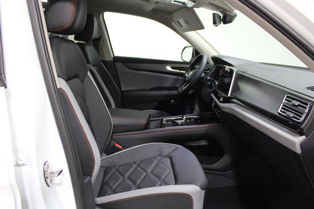 2026 Volkswagen Atlas Peak Edition