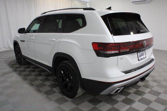 2026 Volkswagen Atlas Peak Edition