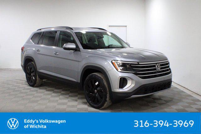 2026 Volkswagen Atlas SE with Technology for sale in Wichita, KS