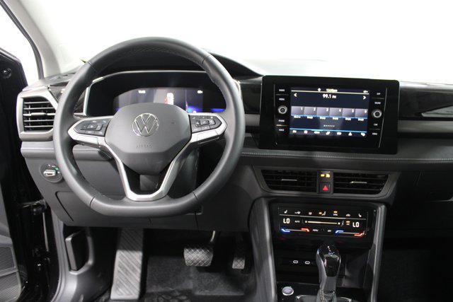 2026 Volkswagen Taos SE Black