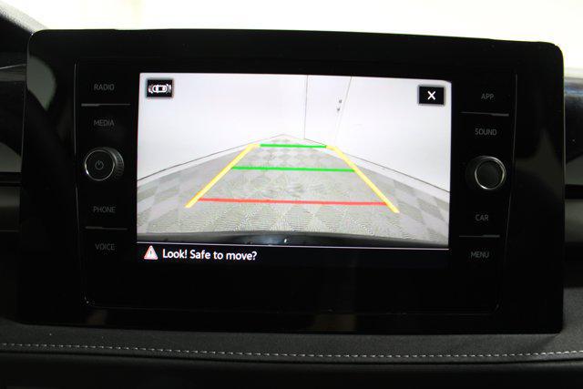 2026 Volkswagen Taos SE Black